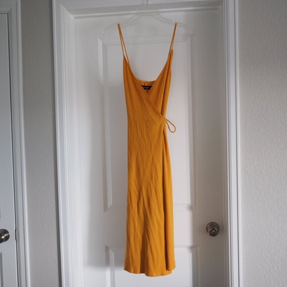 Reformation Sleeveless Wrap Midi Dress Size Small Mustard Yellow Gold - Picture 2 of 10